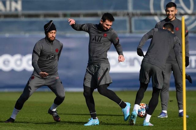 詹姆斯25分+上篮绝杀 美国男篮1分险胜南苏丹