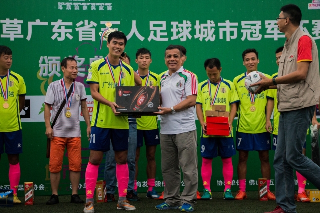 马卡电台：皇马想用1000到1200万欧签下拉波尔特